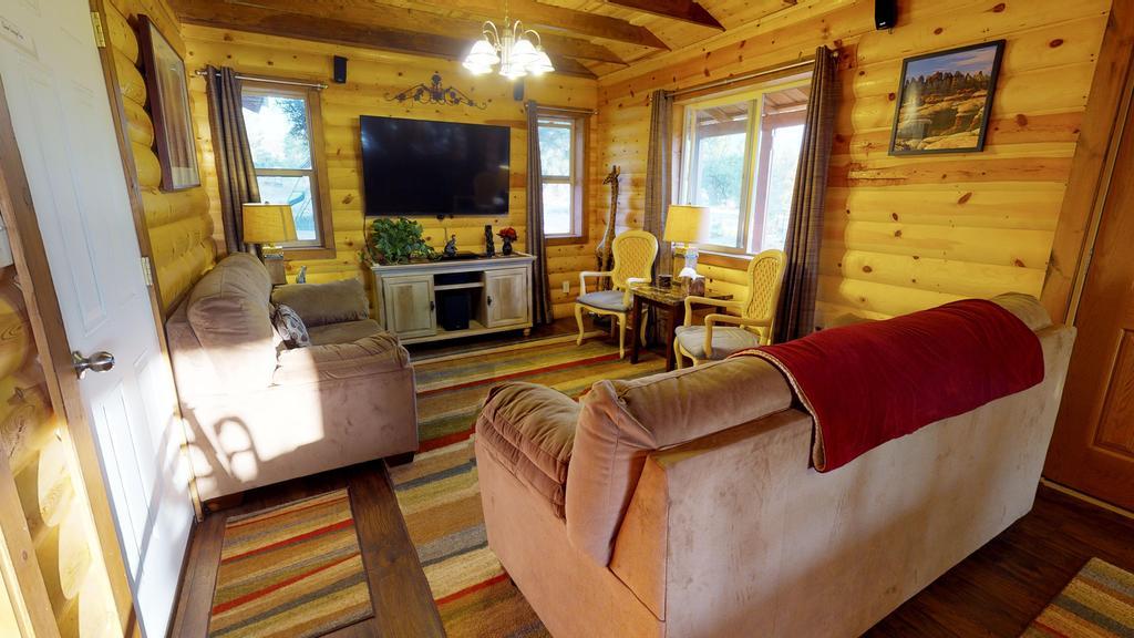Long View Cabin, Breakfast Deck Overlooking The Canyon! Monticello Bagian luar foto